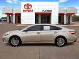 Used 2013 Toyota Avalon Limited image 3