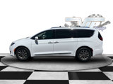 Certified 2019 Chrysler Pacifica Touring-L Plus w/ Advanced Safetytec Group image 6