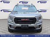 Used 2024 GMC Terrain SLE image 2