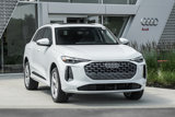 New 2025 Audi Q5 Premium Plus image 2