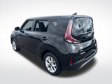 Used 2025 Kia Soul S image 3