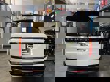 Used 2025 Land Rover Range Rover Long Wheelbase SE image 6