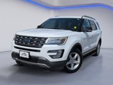 Used 2017 Ford Explorer XLT w/ Equipment Group 201A image 2