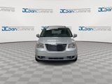 Used 2010 Chrysler Town & Country Touring image 3