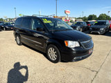 Used 2016 Chrysler Town & Country Touring image 6