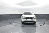 Used 2023 Nissan Rogue SL w/ SL Premium Package image 2