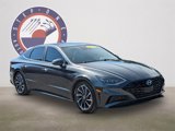 Used 2023 Hyundai Sonata Limited image 2
