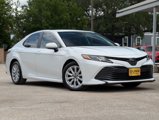 Used 2019 Toyota Camry LE image 2