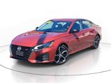 Used 2023 Nissan Altima 2.5 SR image 1