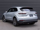 Certified 2021 Porsche Cayenne image 3