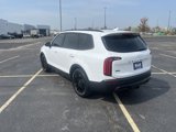 Used 2022 Kia Telluride SX w/ SX Prestige Package image 4