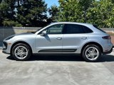Certified 2024 Porsche Macan image 2