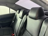 Used 2015 Toyota Camry SE image 4