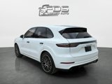 Used 2023 Porsche Cayenne Turbo image 3