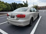 Used 2014 Volkswagen Jetta S image 3