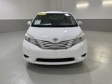 Used 2015 Toyota Sienna LE image 2
