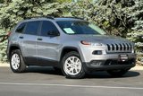 Used 2016 Jeep Cherokee Sport image 2