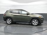 Used 2019 Jeep Compass Latitude w/ Popular Equipment Group image 3