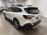 Used 2022 Subaru Outback Touring image 3