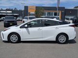 Used 2022 Toyota Prius LE image 2