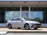 New 2025 Hyundai Elantra Limited image 2