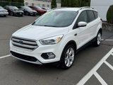 Used 2019 Ford Escape Titanium image 3