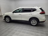Used 2018 Nissan Rogue SV image 3