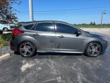 Used 2016 Ford Focus ST image 2