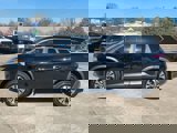 Used 2023 Nissan Rogue SV image 3
