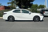 Used 2023 Toyota Camry SE image 3