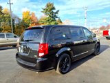 Used 2019 Dodge Grand Caravan SE image 4