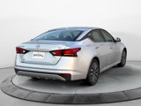 Used 2023 Nissan Altima 2.5 SV image 3