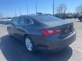 Used 2017 Chevrolet Malibu LT image 4