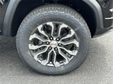 New 2025 GMC Canyon Denali image 5