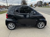 Used 2015 smart fortwo passion image 4