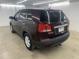 Used 2011 Kia Sorento LX image 2
