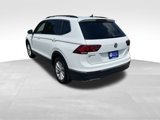 Used 2018 Volkswagen Tiguan SE w/ Panoramic Sunroof Package image 4