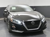 Used 2019 Nissan Altima 2.0 Platinum image 2