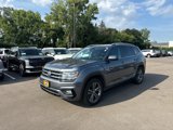 Used 2019 Volkswagen Atlas SEL R-Line image 4