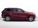 Used 2021 Jeep Grand Cherokee Laredo image 2