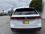 New 2025 Volkswagen Atlas SE image 4