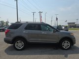 Used 2014 Ford Explorer XLT w/ Equipment Group 202A image 4