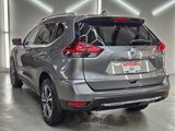 Used 2019 Nissan Rogue SV w/ Premium Package image 5