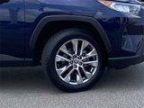 Used 2021 Toyota RAV4 XLE Premium image 3