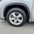 Used 2022 Toyota Highlander LE image 5