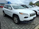 Used 2017 Jeep Cherokee Latitude w/ Cold Weather Group image 3