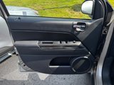 Used 2009 Jeep Compass Limited w/ Sun/Sound Group image 6