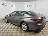 Used 2022 Toyota Camry LE image 4