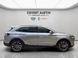 Used 2022 Lincoln Nautilus Reserve w/ Equipment Group 201A image 6
