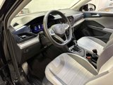 Used 2022 Volkswagen Taos SE image 5